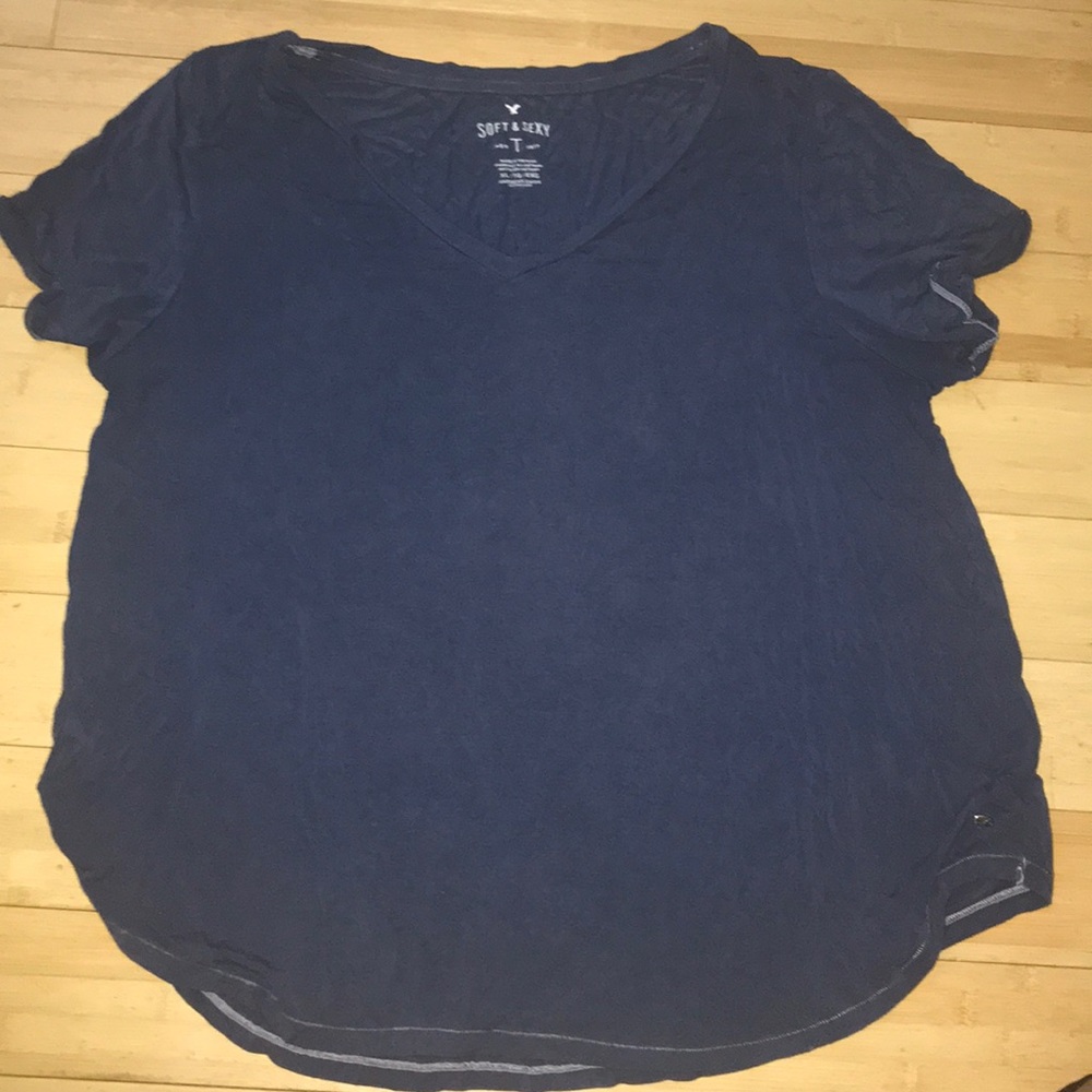 American eagle tee size xl